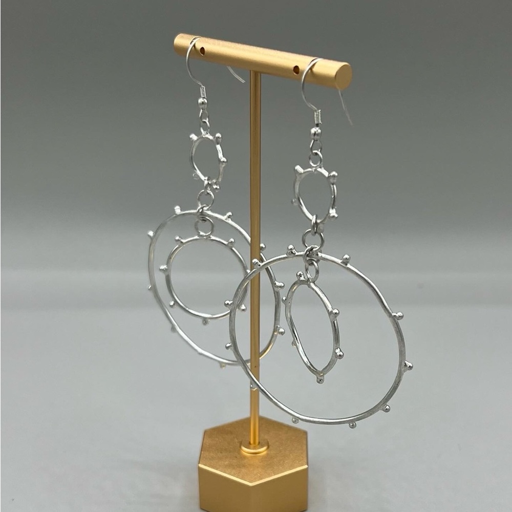 Elegant Silver Hoop Earrings industrial jewelry
